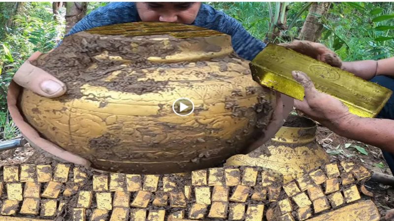 In 2021, 3 HUGE GOLDEN JARS FULL WITH TREASURES were unearthed in the Philippines.